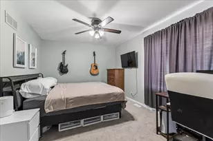 3068 Woodside Dr, Joliet, IL 60431 - Photo 14