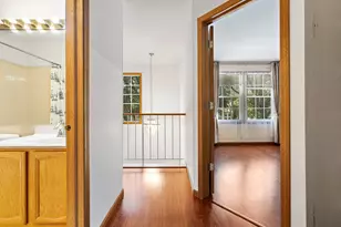 1404 W Sapphire Dr, Hoffman Estates, IL 60192 - Photo 22