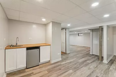 1903 Hazelwood Drive, Lindenhurst, IL 60046 - Photo 16