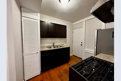 4056 W Crystal Street #1, Chicago, IL 60651 - Photo 4