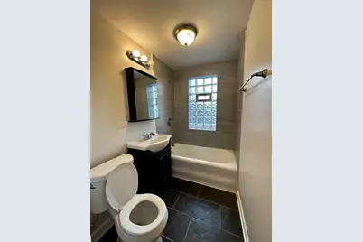 4056 W Crystal Street #1, Chicago, IL 60651 - Photo 6