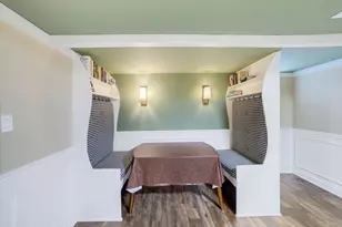 8225 Lorel Ave, Burbank, IL 60459 - Photo 12