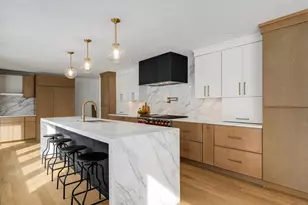 3031 Indianwood Rd, Wilmette, IL 60091 - Photo 6