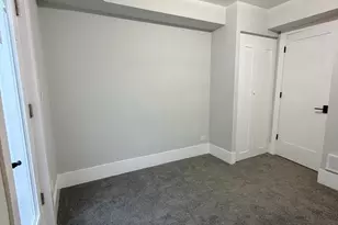 3024 W Fargo Ave, Chicago, IL 60645 - Photo 16