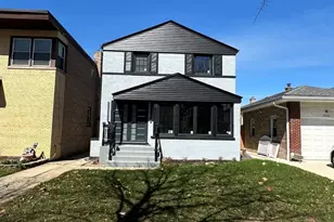 3024 W Fargo Ave, Chicago, IL 60645 - Photo 1