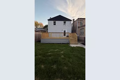 3024 W Fargo Avenue, Chicago, IL 60645 - Photo 4