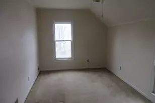 43 N Green St, Carpentersville, IL 60110 - Photo 8