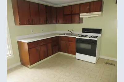 43 N Green Street, Carpentersville, IL 60110 - Photo 10