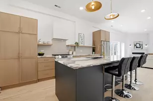 1432 W Erie St, Chicago, IL 60642 - Photo 8