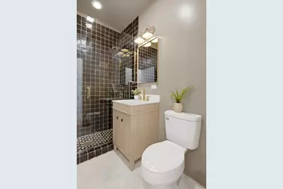 1432 W Erie Street #3R, Chicago, IL 60642 - Photo 22