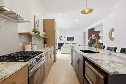 1432 W Erie Street #3R, Chicago, IL 60642 - Photo 6