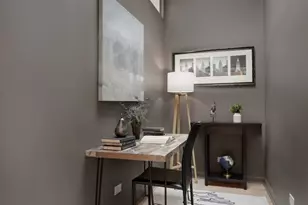 1432 W Erie St, Chicago, IL 60642 - Photo 16