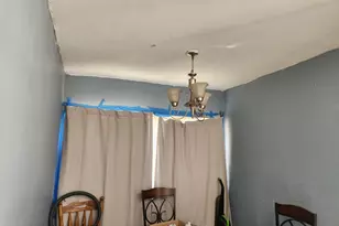 3918 Lincoln Ln, Robbins, IL 60472 - Photo 4