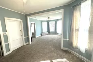 4714 N Laramie Ave, Chicago, IL 60630 - Photo 2