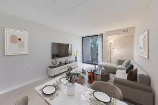 1750 N Marywood Ave, Aurora, IL 60505 - Photo 2