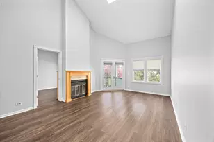 383 Wexford Ct, Carol Stream, IL 60188 - Photo 8