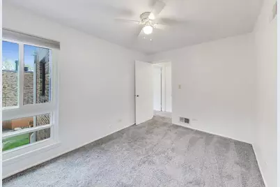 2006 Post Oak Place, Schaumburg, IL 60173 - Photo 30