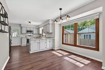 1105 Barcroft Court, Naperville, IL 60540 - Photo 12