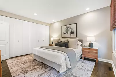 1954 N Seminary Avenue, Chicago, IL 60614 - Photo 6