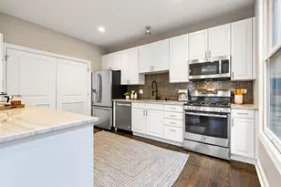 1954 N Seminary Ave, Chicago, IL 60614 - Photo 4