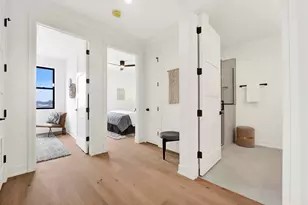 5630 N Broadway St, Chicago, IL 60660 - Photo 12