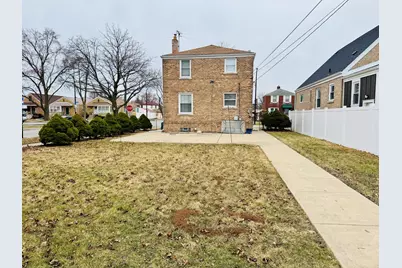 3743 S 59th Avenue, Cicero, IL 60804 - Photo 18