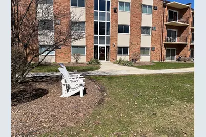 9717 S Keeler Avenue #209, Oak Lawn, IL 60453 - Photo 2