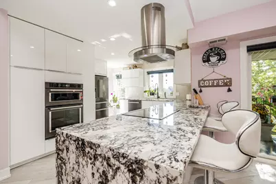 10288 Southwest Highway #3D, Chicago Ridge, IL 60415 - Photo 8