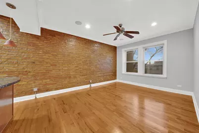 2256 W Arthur Avenue #2, Chicago, IL 60645 - Photo 6