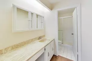 2000 St Regis Dr, Lombard, IL 60148 - Photo 12