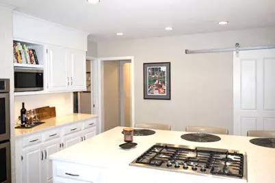 1316 Mineral Springs Road, Sterling, IL 61081 - Photo 16