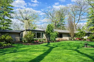 1316 Mineral Springs Rd, Sterling, IL 61081 - Photo 10