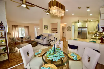 649 Wilbur Court, Gurnee, IL 60031 - Photo 8