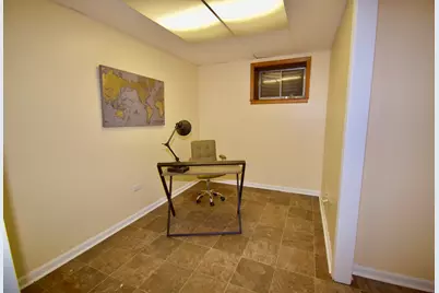 649 Wilbur Court, Gurnee, IL 60031 - Photo 18