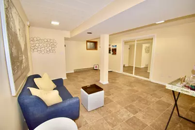 649 Wilbur Court, Gurnee, IL 60031 - Photo 20