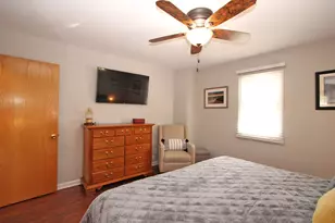 921 Country Club Rd, Lake Zurich, IL 60047 - Photo 22