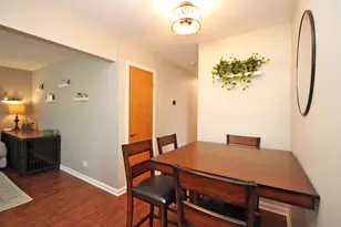 921 Country Club Rd, Lake Zurich, IL 60047 - Photo 16