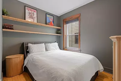 4159 N Maplewood Avenue, Chicago, IL 60618 - Photo 6