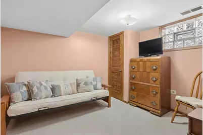 6311 N Tripp Avenue, Chicago, IL 60646 - Photo 12