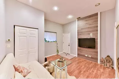 840 N Damen Avenue, Chicago, IL 60622 - Photo 4