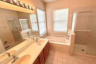 21531 Wolf Lake Way, Crest Hill, IL 60403 - Photo 10