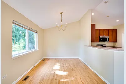 3147 Saganashkee Lane, Naperville, IL 60564 - Photo 4