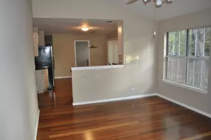 15 Whispering Dr, Streamwood, IL 60107 - Photo 8