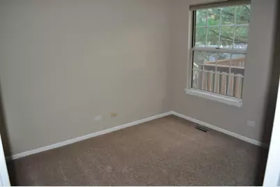 15 Whispering Drive, Streamwood, IL 60107 - Photo 12