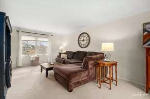 105 Wilson Pl, Oswego, IL 60543 - Photo 4