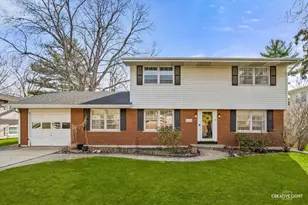 105 Wilson Pl, Oswego, IL 60543 - Photo 1