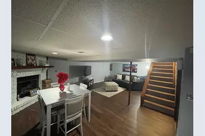 690 Renee Drive, South Elgin, IL 60177 - Photo 12