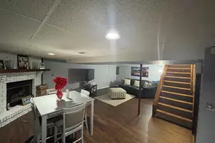 690 Renee Dr, South Elgin, IL 60177 - Photo 12