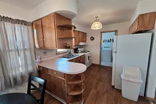 10620 S 86th Ave, Palos Hills, IL 60465 - Photo 12