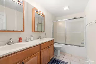 3160 Covered Bridge Ln, Dekalb, IL 60115 - Photo 14